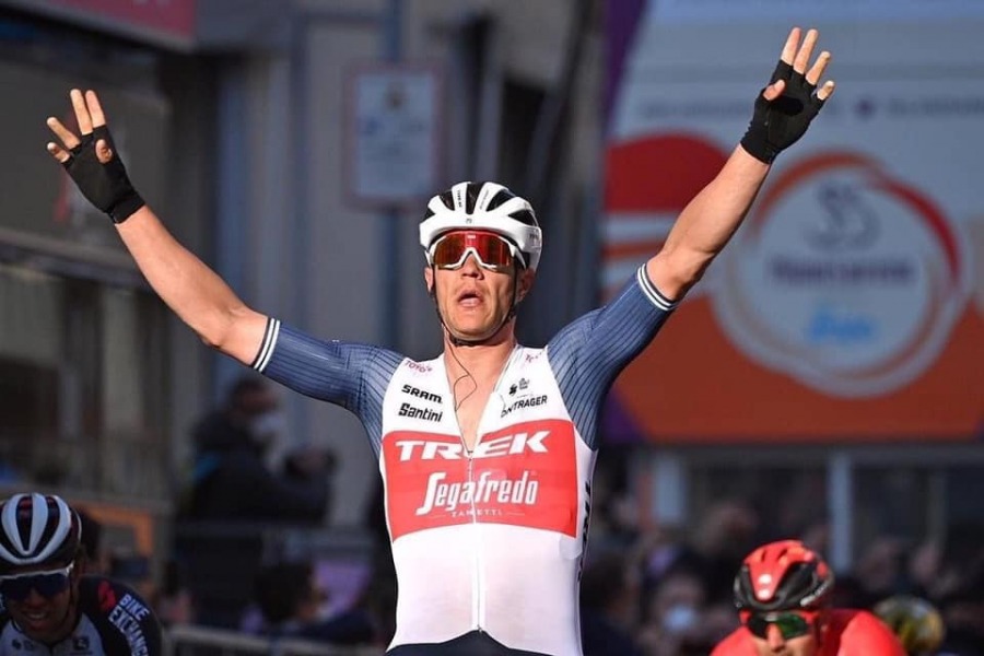 Trek-Segafredo wins Milano-Sanremo 2021